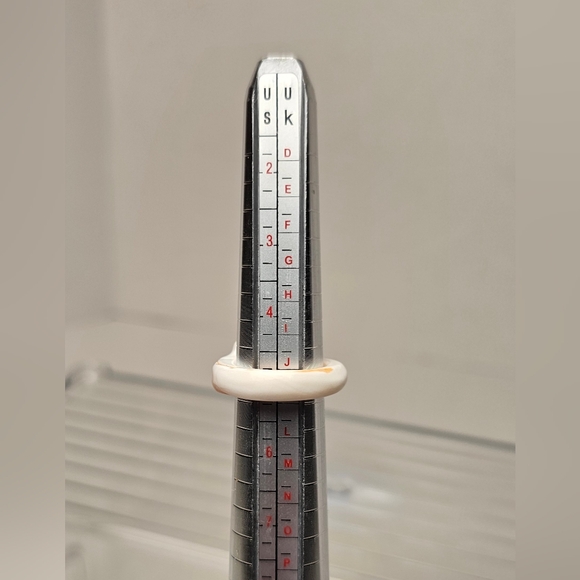 🎉Host Pick🎉 (2) Shell Carved Rings ☆ Made in Hawaii - Oahu* - Picture 11 of 11